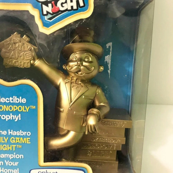 Family Game Night Toys R Us Exclusive Mr Monopoly Trophy Gold Damaged Box - Picture 2 of 16